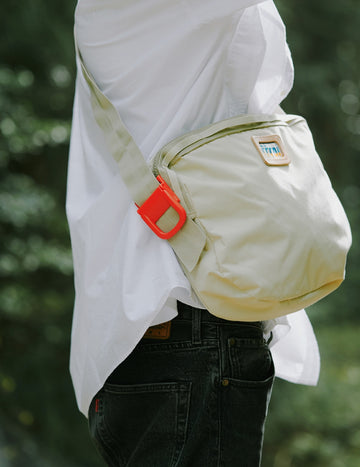 330 cross bag